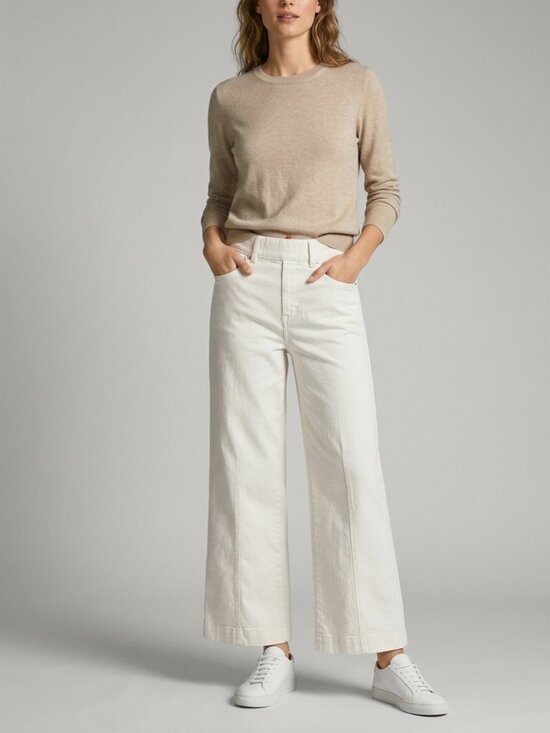 SPANX Pants - SPANX White Pull-On Wide Leg Denim Pants Size Medium